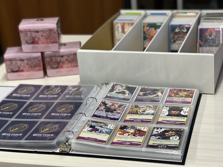 ストレージボックスやバインダーの画像